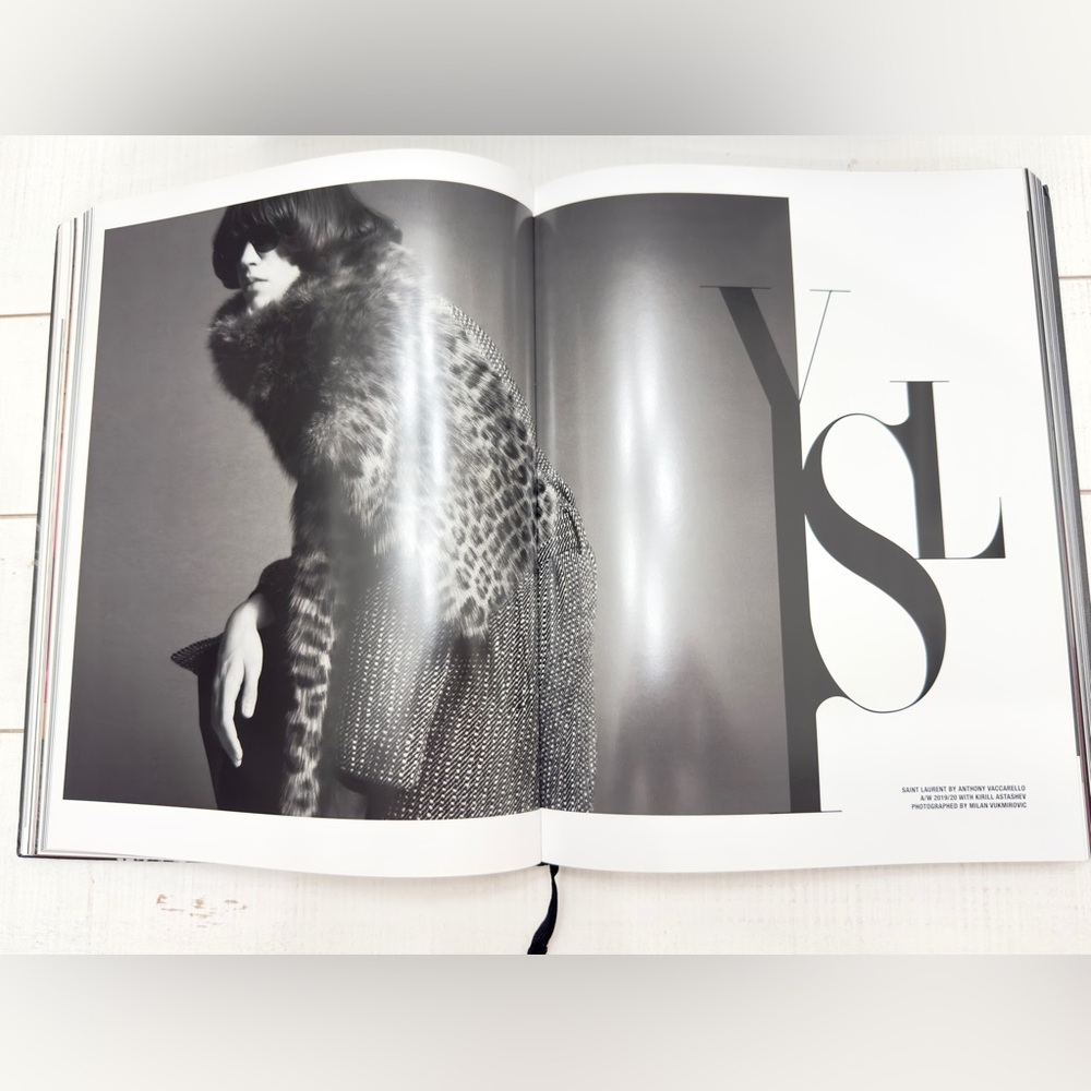 RARE Dior Book Box / Book Cover - Picture 13 of 16